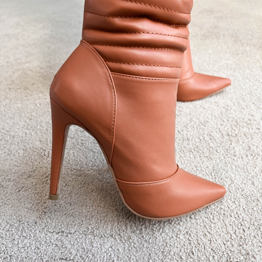 Bota Feminina Salto 12 com Cano Alto - Sizon Torricella