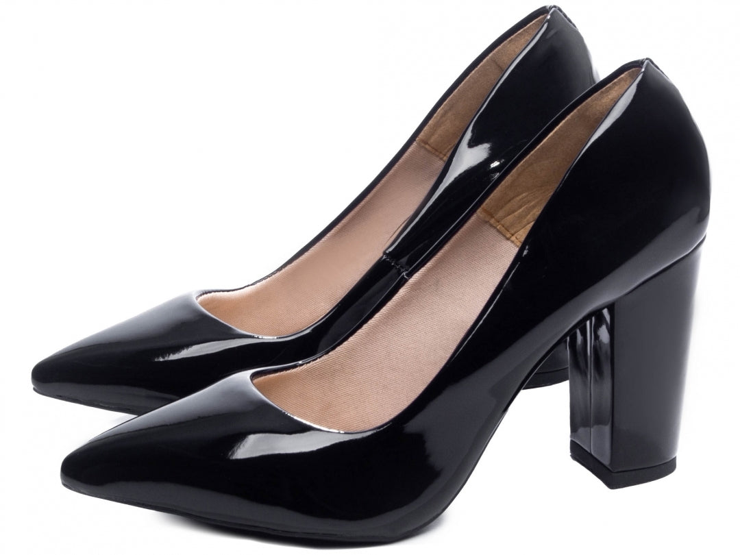 Sapato Scarpin Feminino de Verniz - Clear Torricella