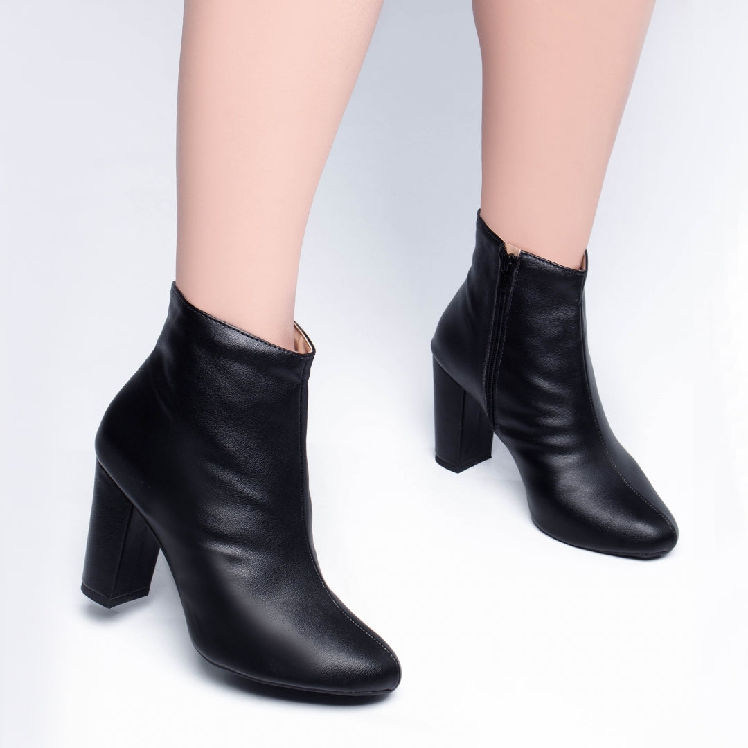 Bota Feminina Cano Curto com Zíper - GVZ Torricella