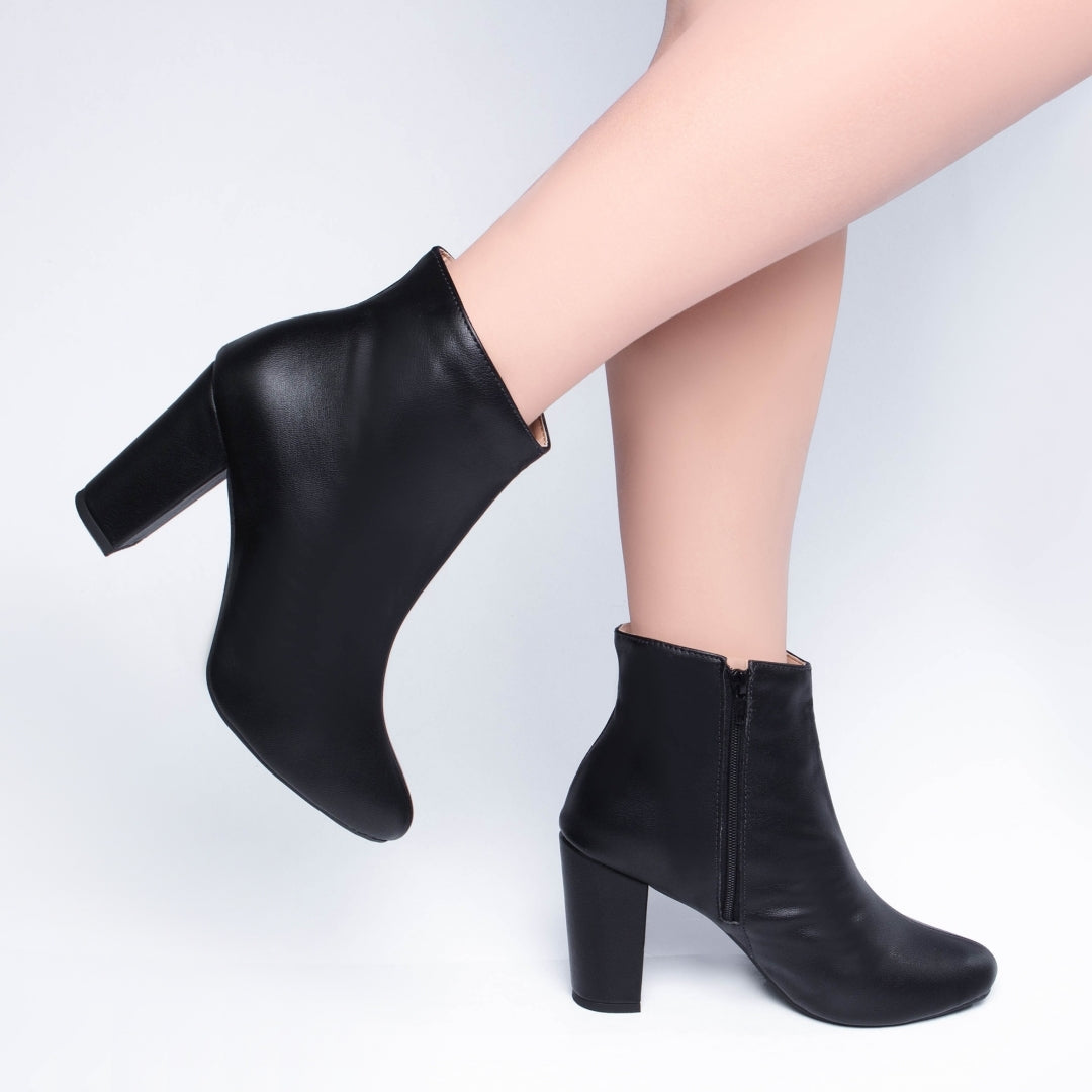 Bota Feminina Cano Curto com Zíper - GVZ Torricella