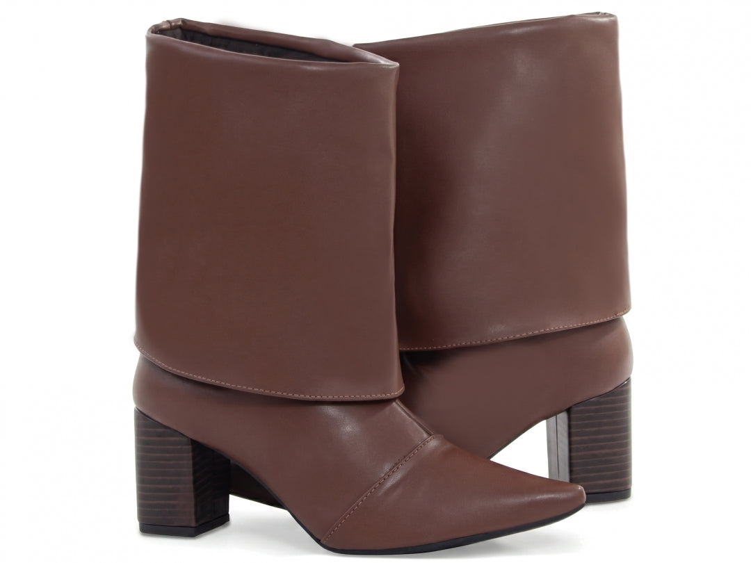Bota Feminina Cano Curto e Salto Grosso - Dyer Torricella