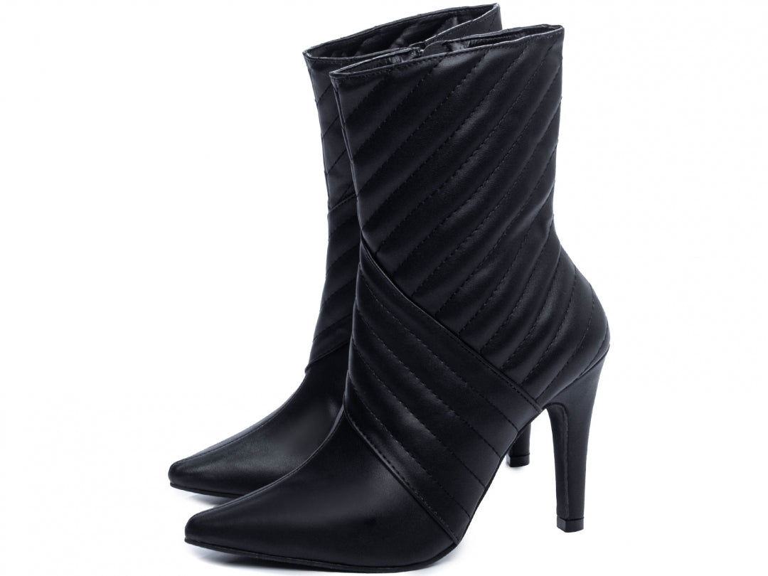 Bota Feminina Bico Fino Detalhada com Zíper - LA Torricella