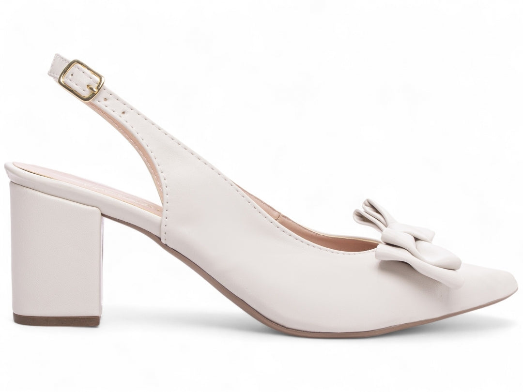 Sapato Scarpin Feminino com Laço e Fivela - Carmin Torricella