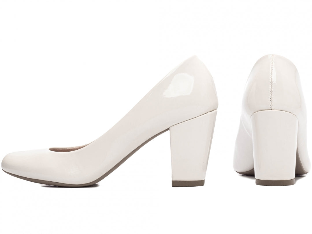 Sapato Scarpin Feminino Bico Redondo em Verniz - Natti Torricella