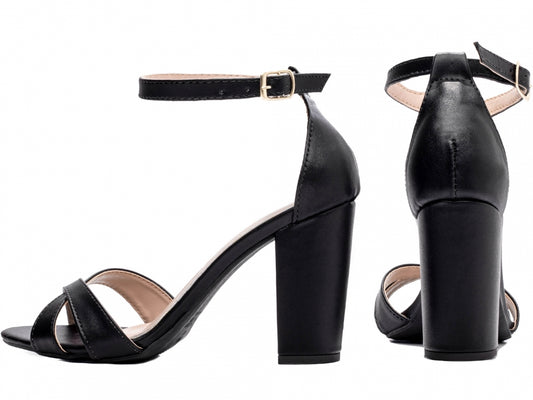 Sandália Feminina Clássica com Fivela - Meg Torricella