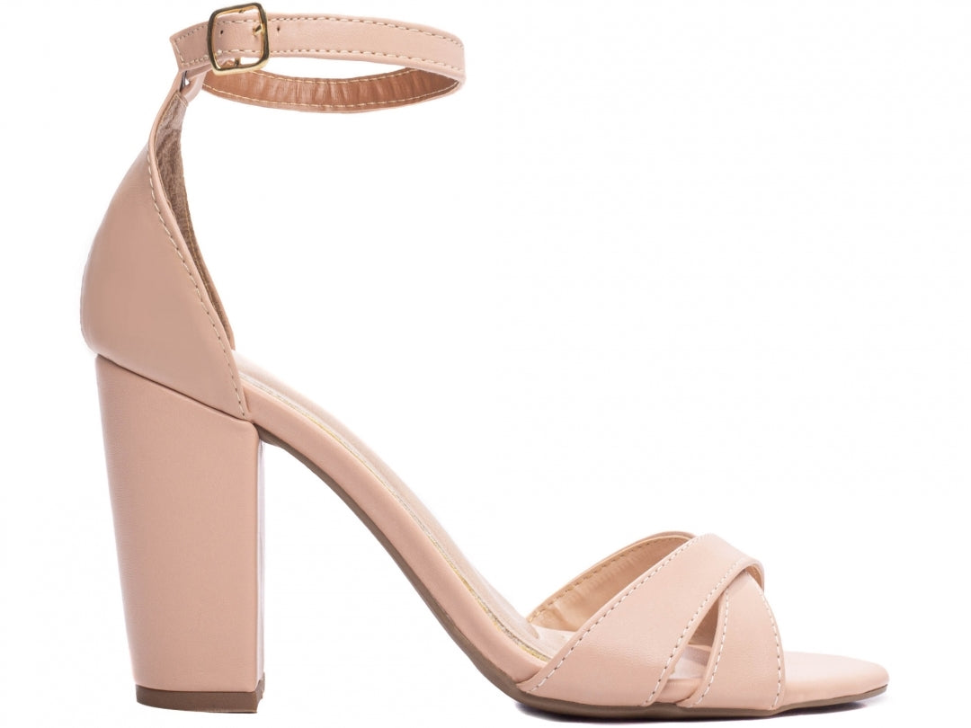 Sandália Feminina Clássica com Fivela - Meg Torricella