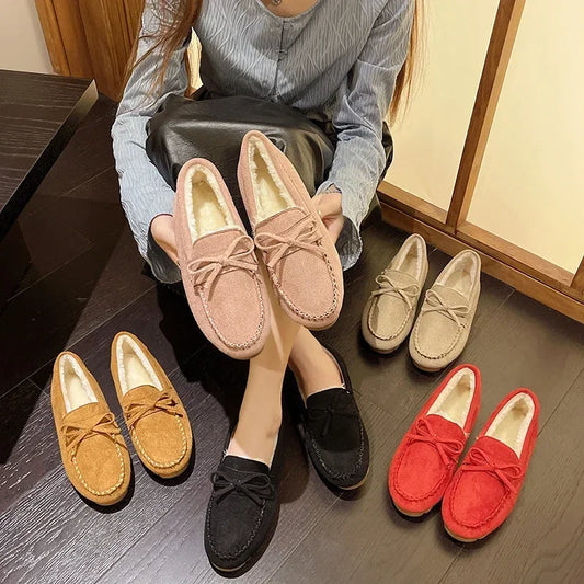 O Mocassim Feminino Shutz é uma escolha acolchoada, leve, confortável e antiderrapante para mulheres que valorizam o estilo e o bem-estar. Mocassim Sapatilha Mocassim Mocassim Ortopédico Mocassim Antiderrapante Mocassim Casual Mocassim Elegante Mocassim Flexível Mocassim Moderna Sapato Mocassim Mocassim de Luxo Mocassim Moderno Mocassim Acolchoado Mocassim Feminino Acolchoado Leve Confortável e Antiderrapante - Deluzen