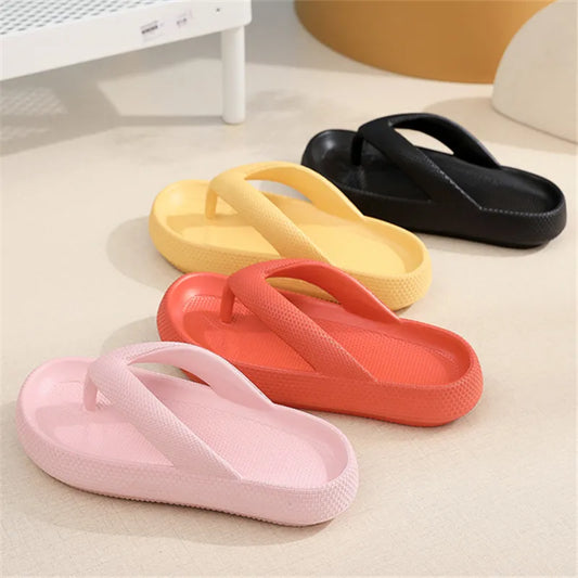 O Chinelo Plataforma Nuvem MDS Lines oferece uma experiência única de conforto com um toque de estilo moderno. Flat Plataforma Flat de Verão Flat Colorido Flat Antiderrapante Chinelos Macios Chinelo Nuvem Chinelo Moderno Chinelo Macio Chinelo Flat Chinelo de Casa Chinelo Colorido Chinelo Antiqueda Chinelo Anti Derrapante Chinelo Plataforma Nuvem Macio e Antiderrapante - Deluzen
