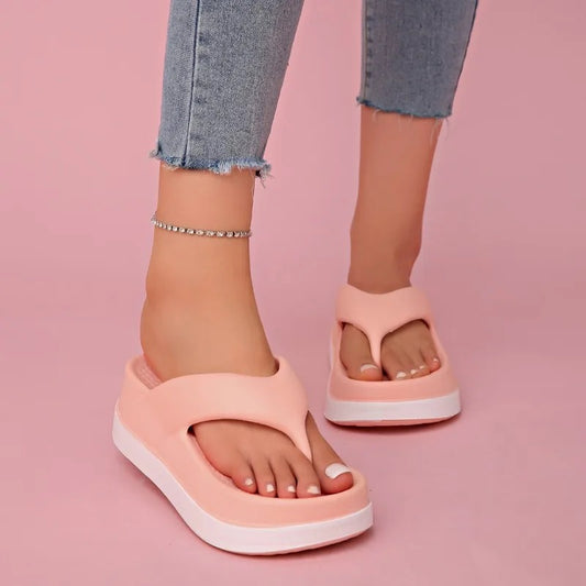 A Flat Feminino Plataforma Flipper é uma escolha leve e confortável para mulheres que buscam um calçado prático e estiloso. Chinelo Flat Sandália Flat Flat Antiderrapante Flat Colorido Flat de Verão Flat Plataforma Flat Alto Flat de Praia Flat para Caminhar Flats Chinelo Alto Sandália Alta Chinelo de Praia Chinelo de Casa Chinelo de Verão Flat Feminino Plataforma Leve e Confortável - Deluzen