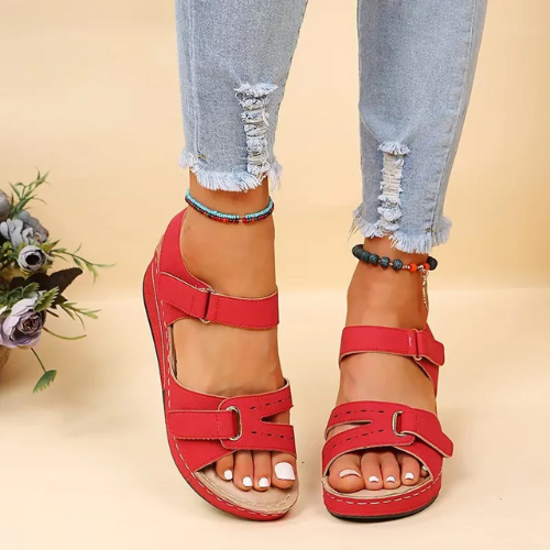 A Sandália Anatômica Ortopédica da marca Fytplus é projetada para proporcionar conforto excepcional às mulheres, combinando estilo e suporte ortopédico. Pés Macios, Sonhos Dos Pés, Sapato Feminino, Chinelo Macio, Sandália Confortável, Sandália de Passeio, Sandália Anatômica, Plus Size, Sandálias Femininas, Sandálias Macias, Sandália Anatômica Ortopédica Confortável Feminina com Velcro - Deluzen