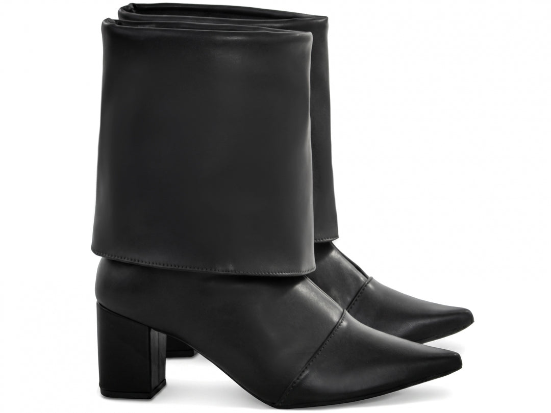 Bota Feminina Cano Curto e Salto Grosso -  Dyer Torricella