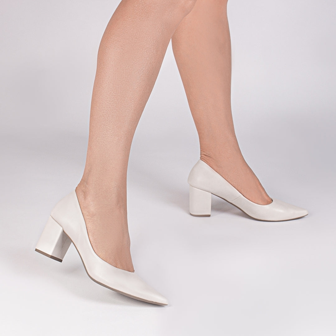 Sapato Scarpin Feminino Clássico Salto Quadrado - Alloy Torricella