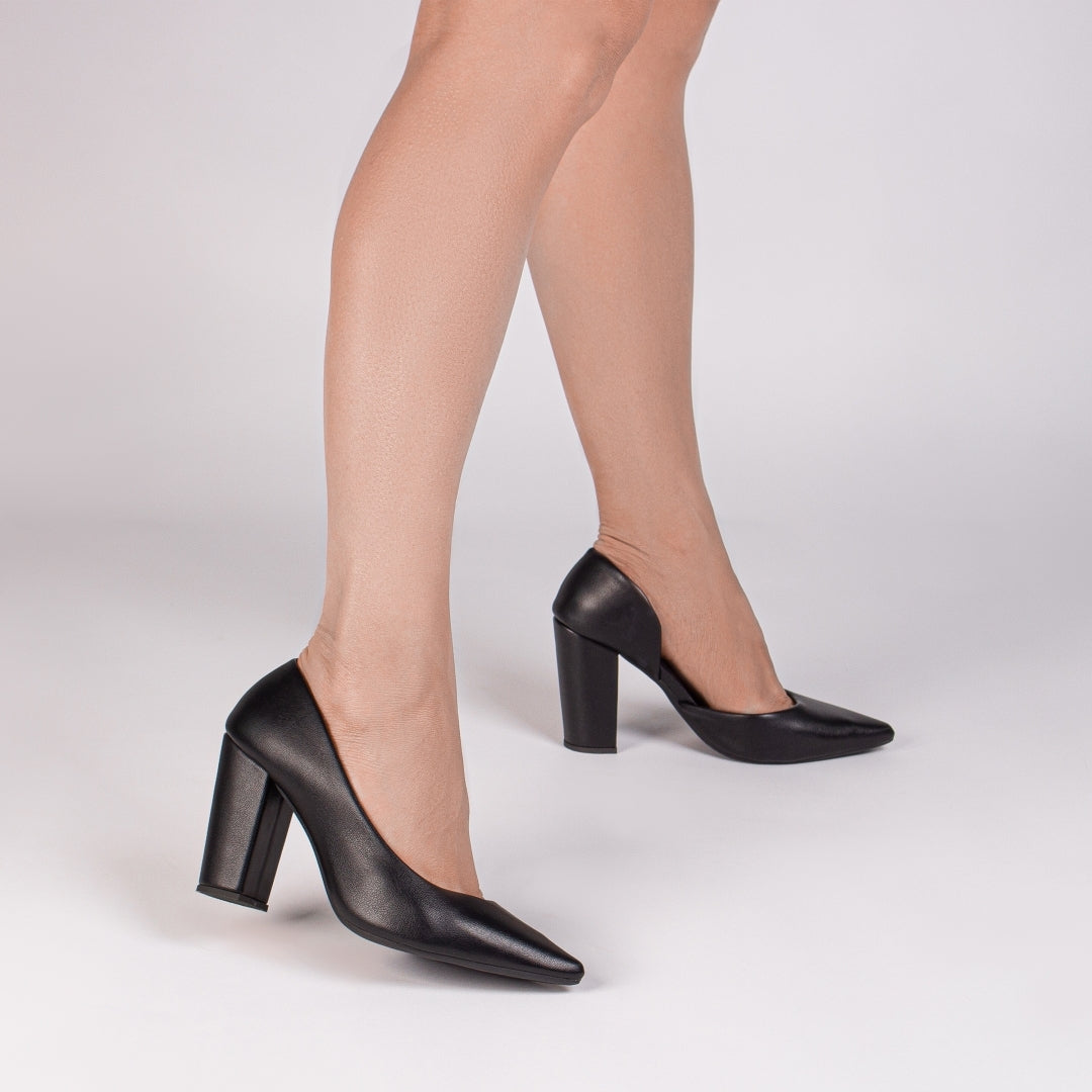 Sapato Scarpin Feminino Aberto na Lateral com Salto Grosso - Monza Torricella