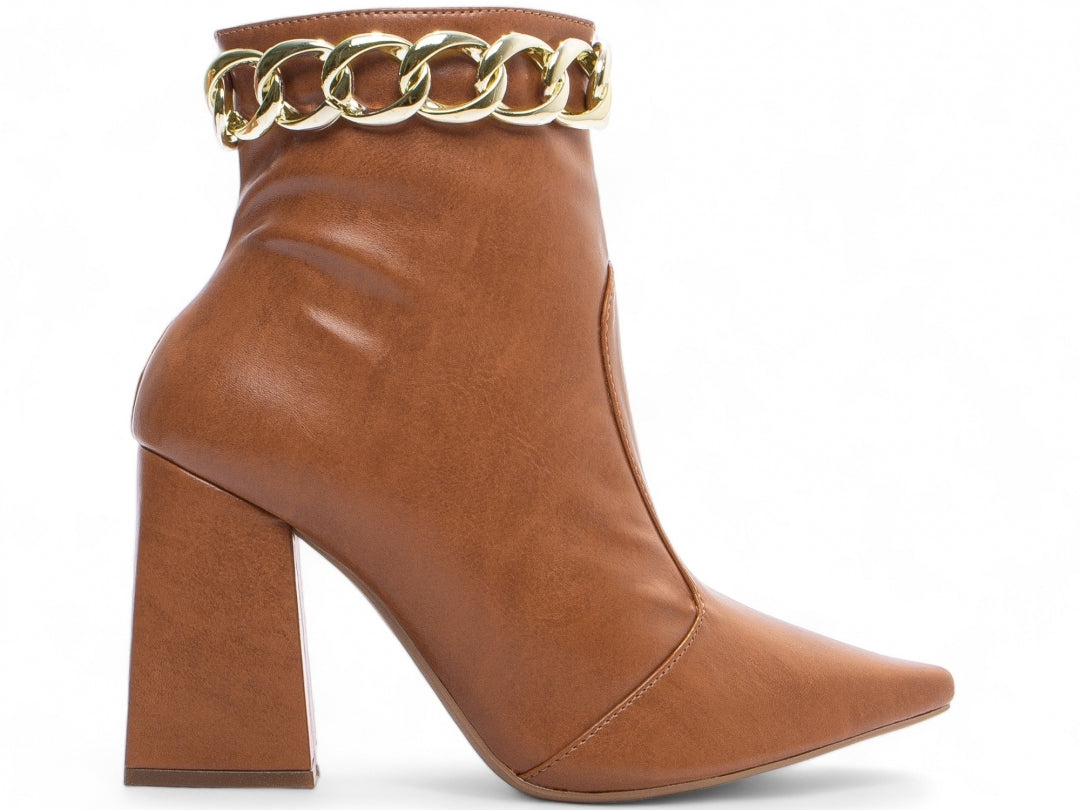 Bota Feminina Bico Fino Liso com Corrente - Fusion Torricella