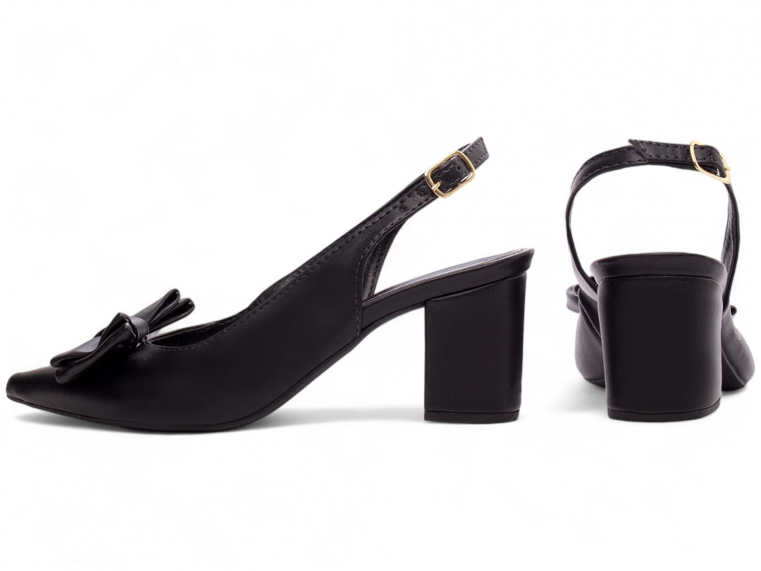 Sapato Scarpin Feminino com Laço e Fivela - Carmin Torricella
