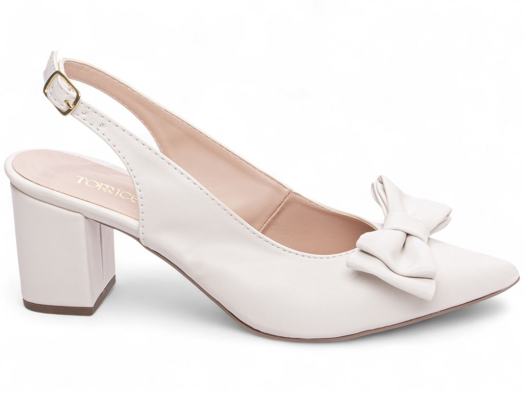 Sapato Scarpin Feminino com Laço e Fivela - Carmin Torricella