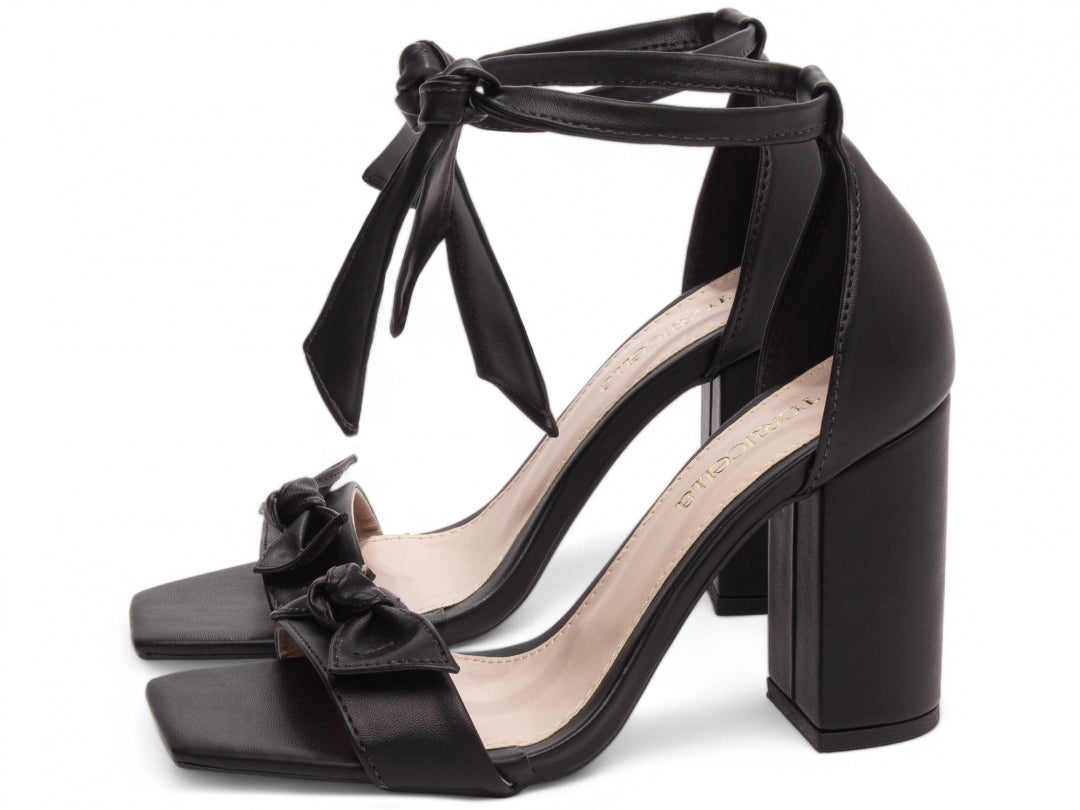 Sandália Feminina Fivela de Laço Salto Grosso - Candie Torricella