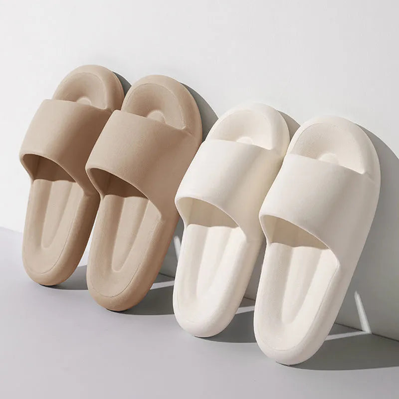 Os Chinelos Nuvem da linha Softys oferecem uma experiência de conforto excepcional para mulheres e homens. Sandálias Nuvem  Sandálias Macias  Chinelos Pantufa  Chinelos Macios  Chinelos De Nuvem  Chinelo Nuvem Verde  Chinelo Nuvem Preto  Chinelo Nuvem Laranja  Chinelo Nuvem Cáqui  Chinelo Nuvem Branco  Chinelo Nuvem  Chinelo Moderno  Chinelo Macio  Chinelo Antiqueda  Chinelo Anti Derrapante  Chinelo Nuvem Feminino e Masculino Macios e Antiderrapantes - Deluzen